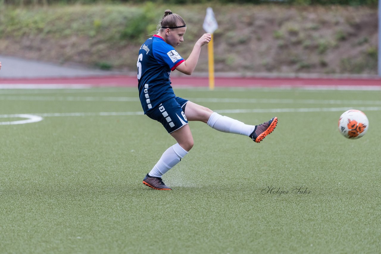 Bild 260 - wBJ Walddoerfer - VfL Pinneberg : Ergebnis: 3:3